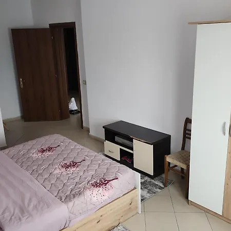 A-tirana Bus Terminal Appartement *