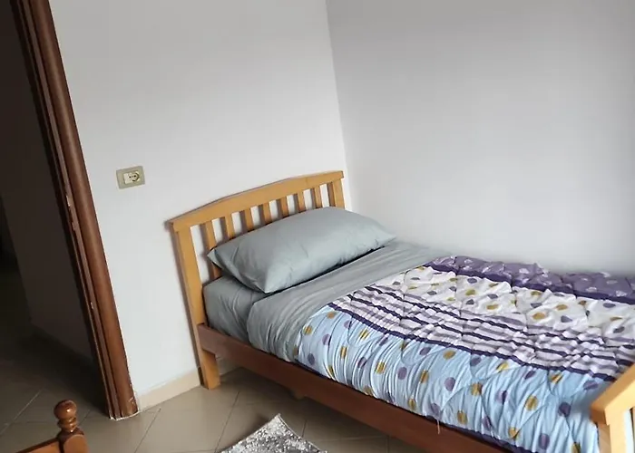 A-tirana Bus Terminal Apartment Kashar